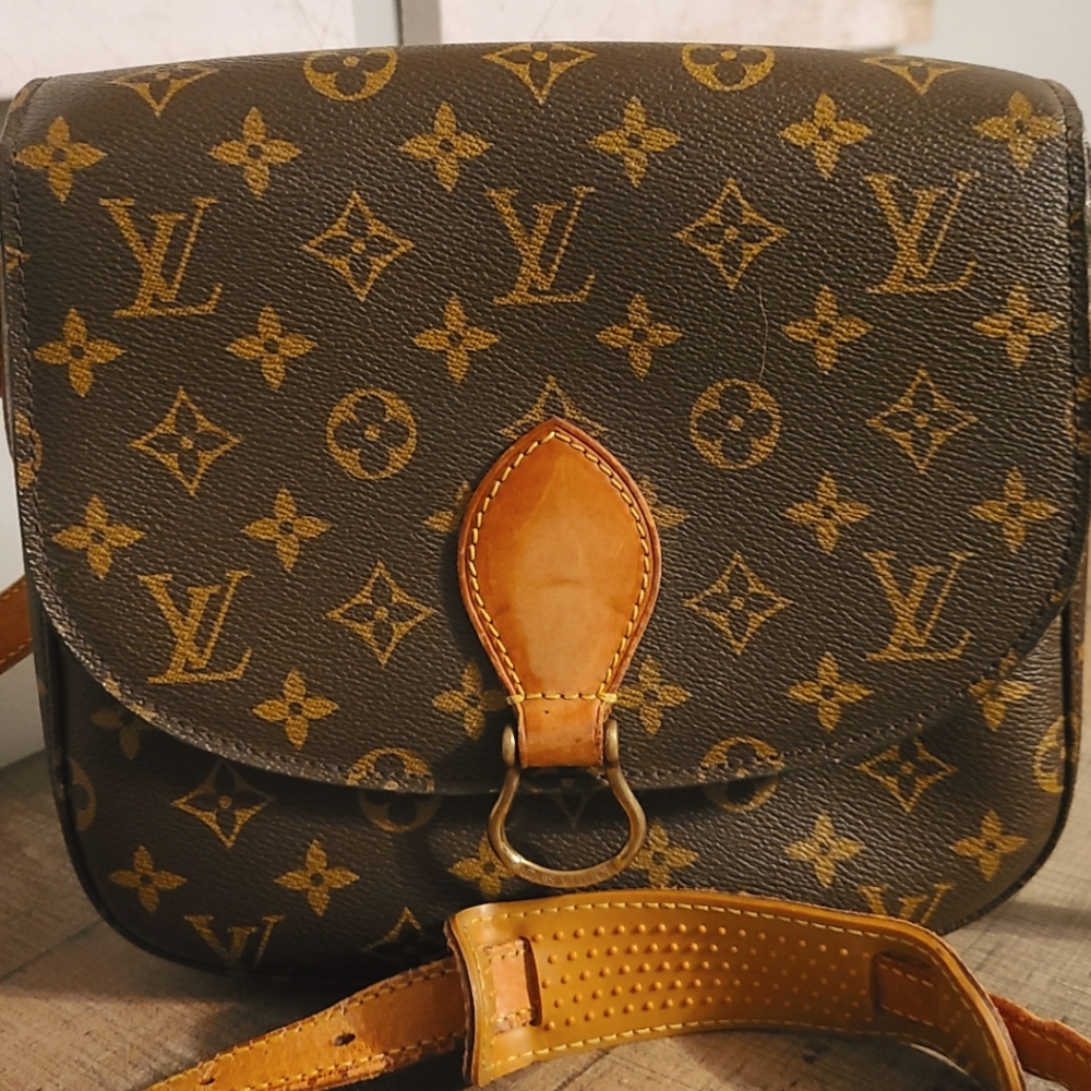 💎👜Louis Vuitton St. Cloud Monogrammed 💎👜